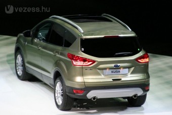 Terepjárókkal erősít a Ford