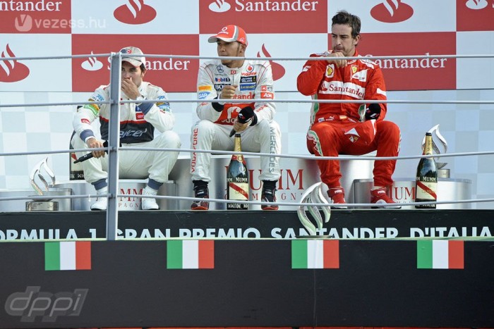 F1: Perez nem fogta fel, Alonso Vettelre fúj 2 F1: Perez nem fogta fel, Alonso Vettelre fúj 2