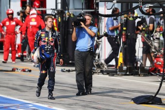 F1: A Renault bocsánatot kért a Red Bulltól