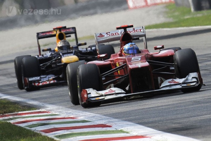 F1: Alonso a kiesés szélén táncolt 2 F1: Alonso a kiesés szélén táncolt 2