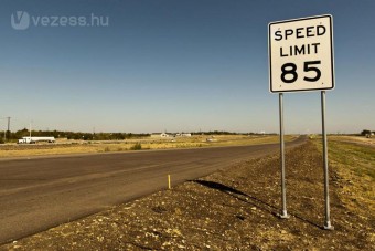 Új autópálya, nagyobb sebességhatár