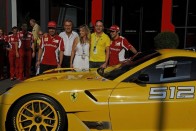 400 milliós Ferrari a Google-vezérnek 15