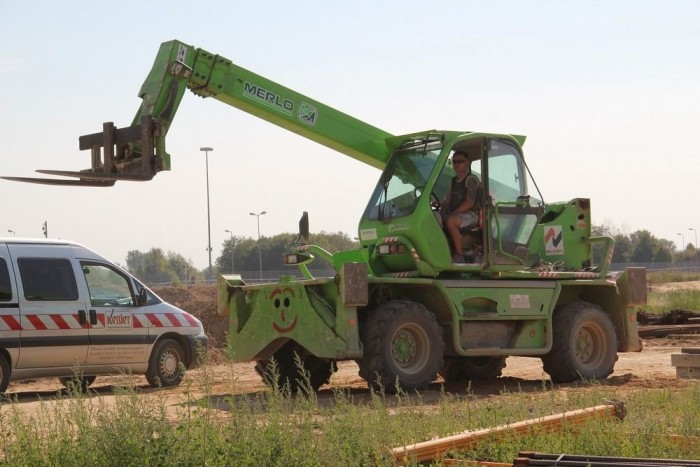 Porschékkal is lehet unalmas az élet 12 | Vezess Német humor az építkezésen