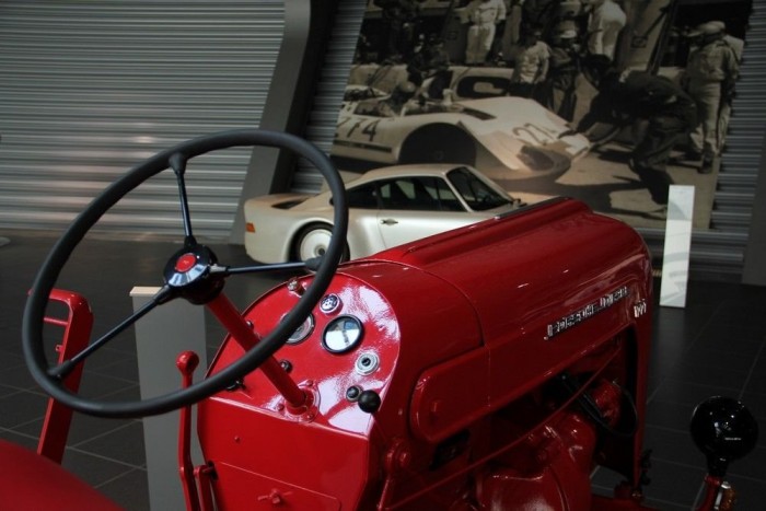 Porschékkal is lehet unalmas az élet 15 | Vezess Dízel traktortól szupersportautókig