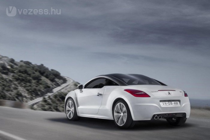 Jön a legerősebb Peugeot 6