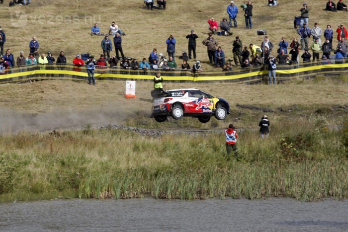 Loeb nyerte a brit időmérőt 7