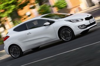 Koreai ellenfél a Golf GTI-nek