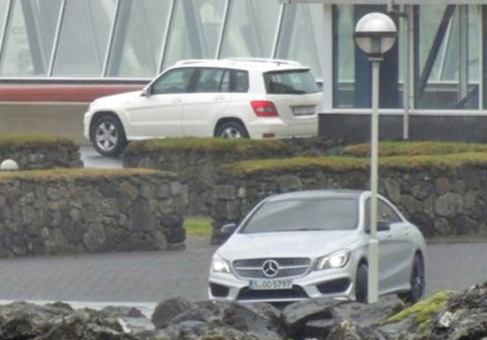 Lebukott az új kecskeméti Mercedes 4