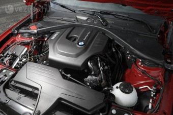 Háromhengeres dízel a BMW-től