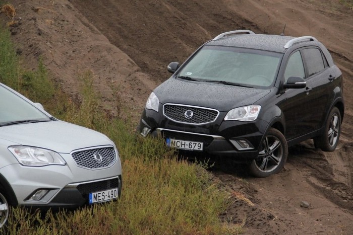 Koleosok, Kugák, Antarák, Sportage-ek, reszkessetek!