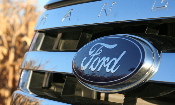 Ordenáré nagy amerikás hűtőrács