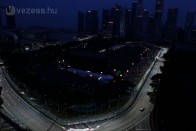 F1: Balesettel zárult az utolsó edzés 23