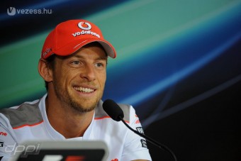 F1: Buttonnak tetszik a kavarás