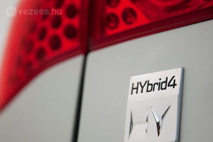 A villanyautó vajon mi? 6 | Vezess Egyelőre inkább hibrideket vennének az autósok