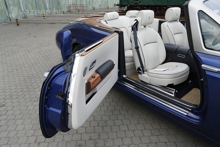 Minden kabriók fejetlen fejedelme 8