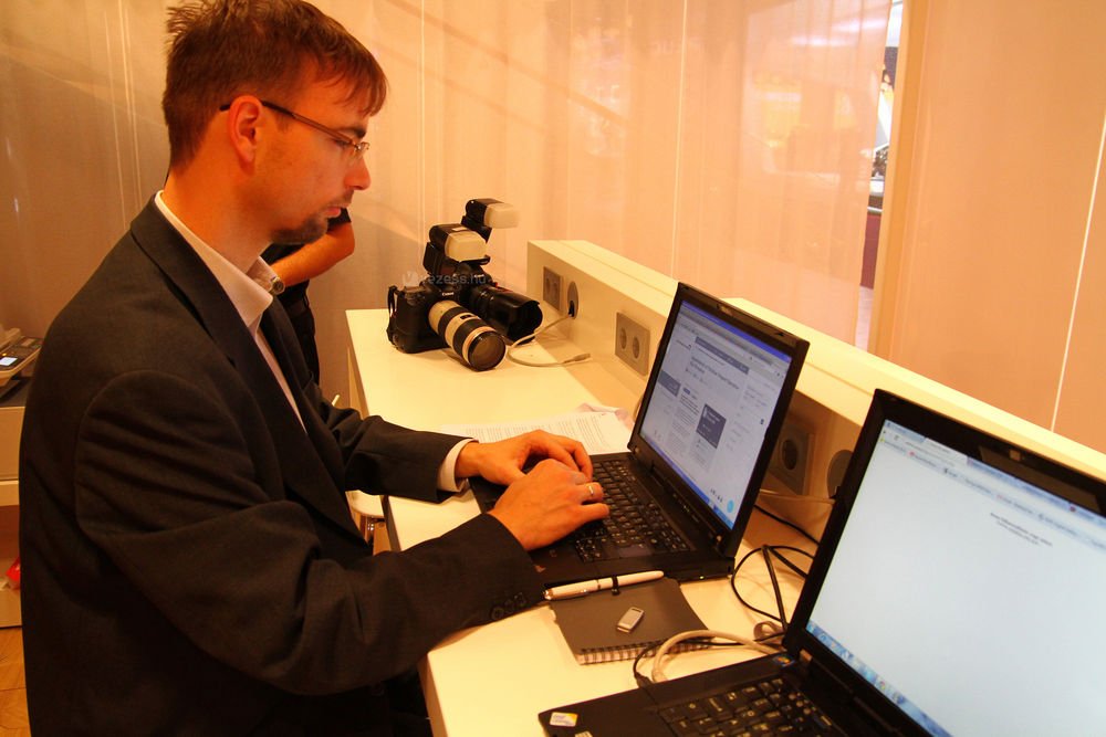 Ismét az otthonos, skandináv környezetben kalapáljuk a billentyűzetet