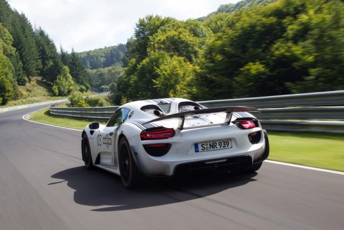 Majd 800 lóerős az új Porsche 5