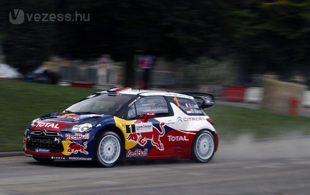 Loeb gondokkal kezdett a Francia-ralin 12