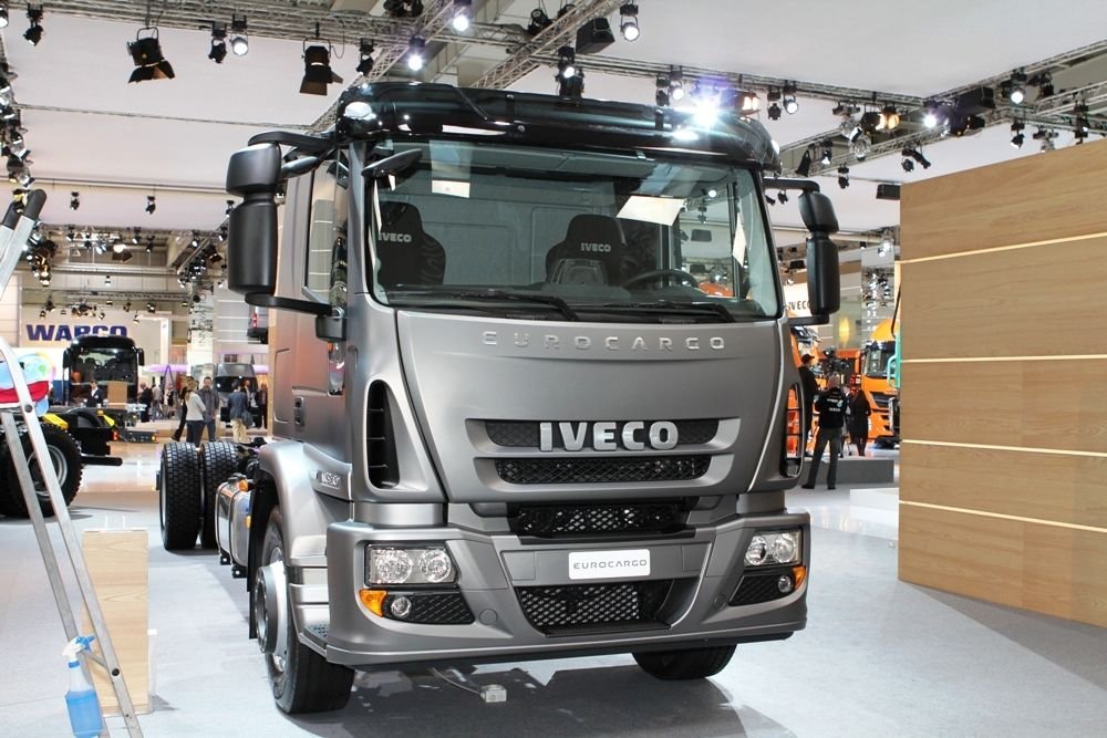 Az Iveco területének szélén egy Eurocargo állt