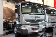 Az OptiTrack az első kerekek hidrohajtására utal a Renault Trucks-nál