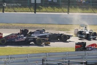 F1: Senna pontokat vett el a Mercedestől