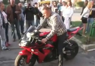 Tízezres fordulat, negyvenes IQ