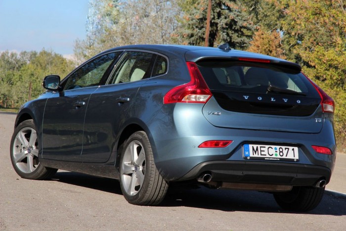 Nem hivalkodó, de büszkén mutatja, hogy gazdája már letett valamit az asztalra