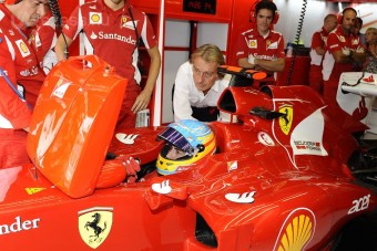 F1: Az elnök önt lelket Alonsóba