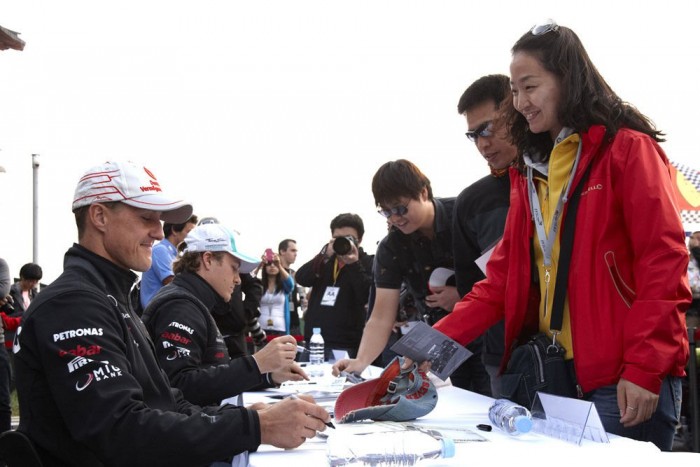 F1: Schumi több nézőt vár Koreába