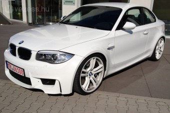 BMW-replika 550 lóerővel