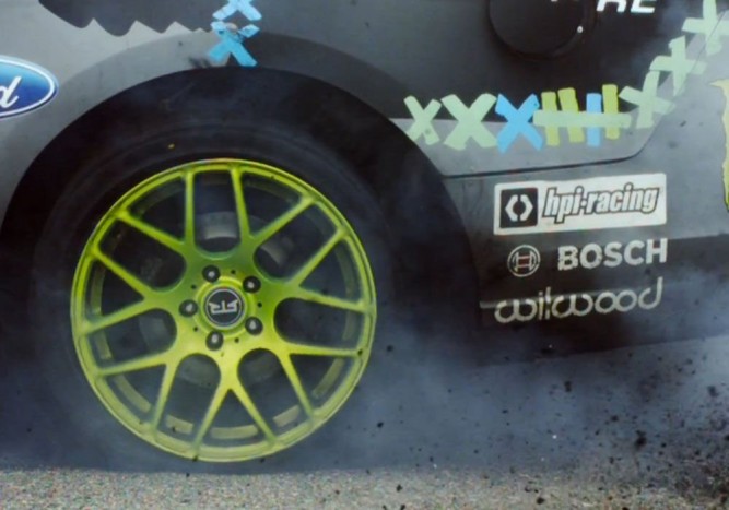 Amikor gyönyörű a robbanó gumi