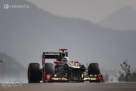 F1: Button a zászlón bukott 27