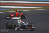 F1: Button a zászlón bukott 28