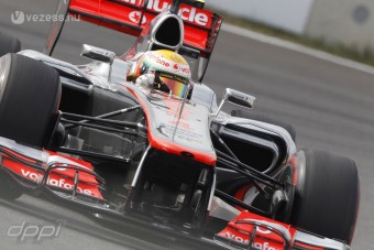 F1: Eltitkolták Hamilton hibáját?