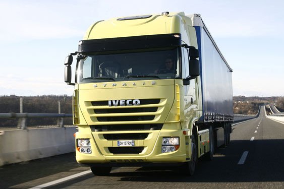 A Tesco is Iveco-val zöldített.