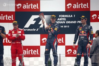 F1: Alonso mindent megtett, de Vettel győzött