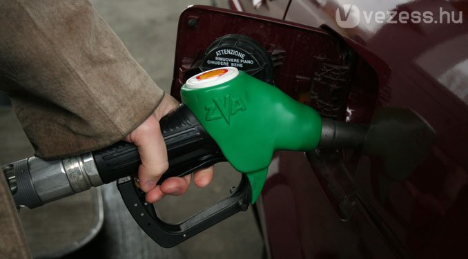 Nem lesz olcsó benzin 3