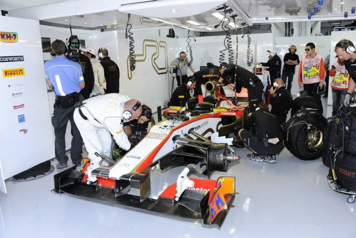 F1: Aprópénzért adják a kiscsapatot 11 F1: Aprópénzért adják a kiscsapatot 11