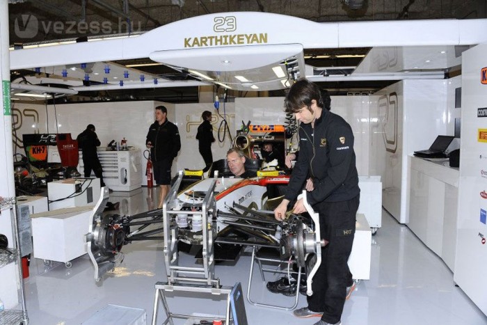 F1: A HRT lassú, de nem veszélyes 11 F1: A HRT lassú, de nem veszélyes 11