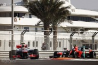 F1: Vettel az élen, Alonso messze 44