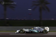 F1: Hamilton behúzta a pole-t, Alonso lemaradt 31