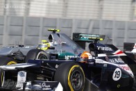 F1: Hamilton behúzta a pole-t, Alonso lemaradt 33