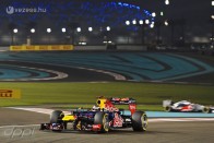 F1: Vettelt a mezőny végére küldték 21