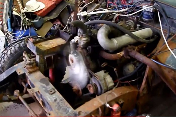 Kicsit még hiányos, de fél percet hűtő nélkül is elketyeg