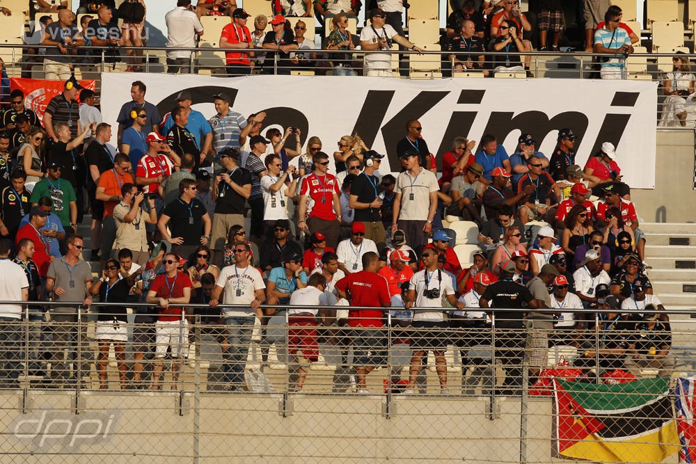 F1: Räikkönen győzött a káoszfutamon 28