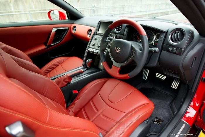Még gyorsabb a Nissan GT-R 39 Még gyorsabb a Nissan GT-R 39