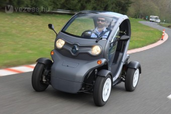 Teszten a Renault jövőautója