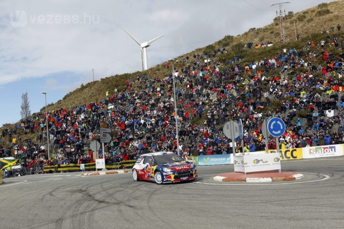 Győztesként búcsúzott Loeb a ralitól 6