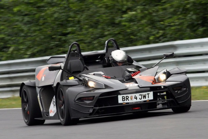 Szélvédő nélkül a Zöld Pokolban