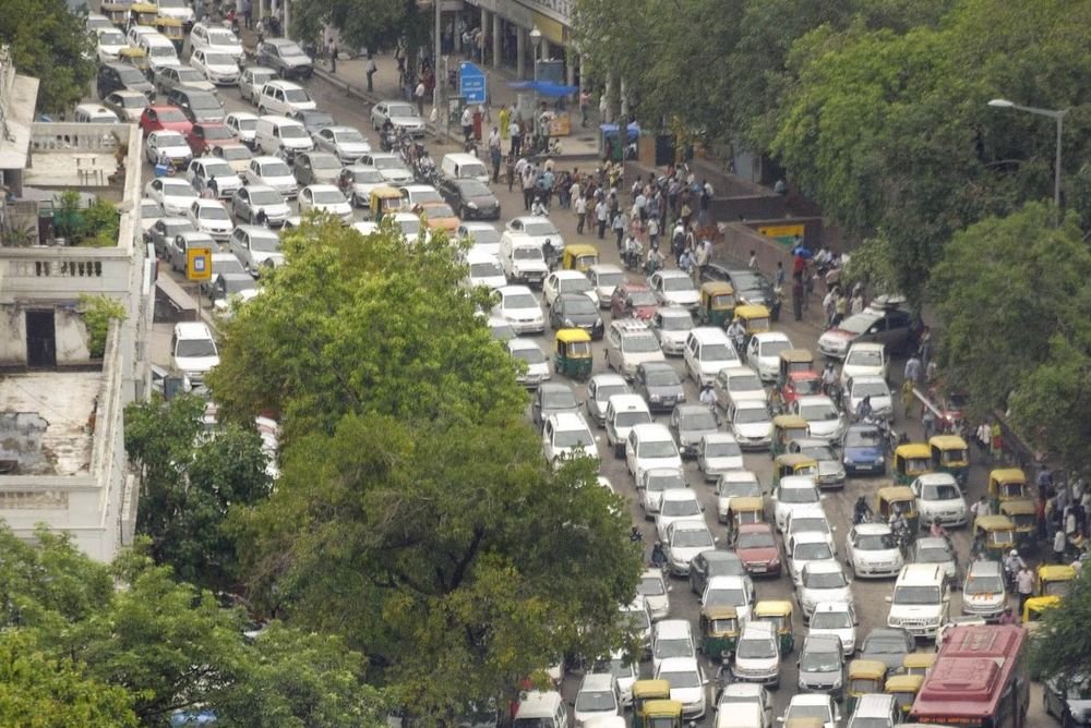 India dugó áramszünet miatt. Tízszer ennyi autóval ez lesz a norma?